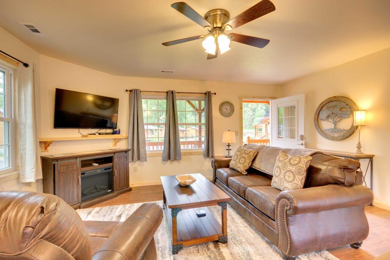 Cozy Cabin On Tuckasegee River - Near Bryson City Ngoại thất bức ảnh