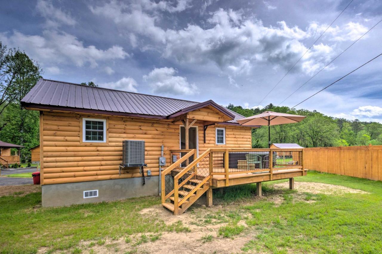 Cozy Cabin On Tuckasegee River - Near Bryson City Ngoại thất bức ảnh