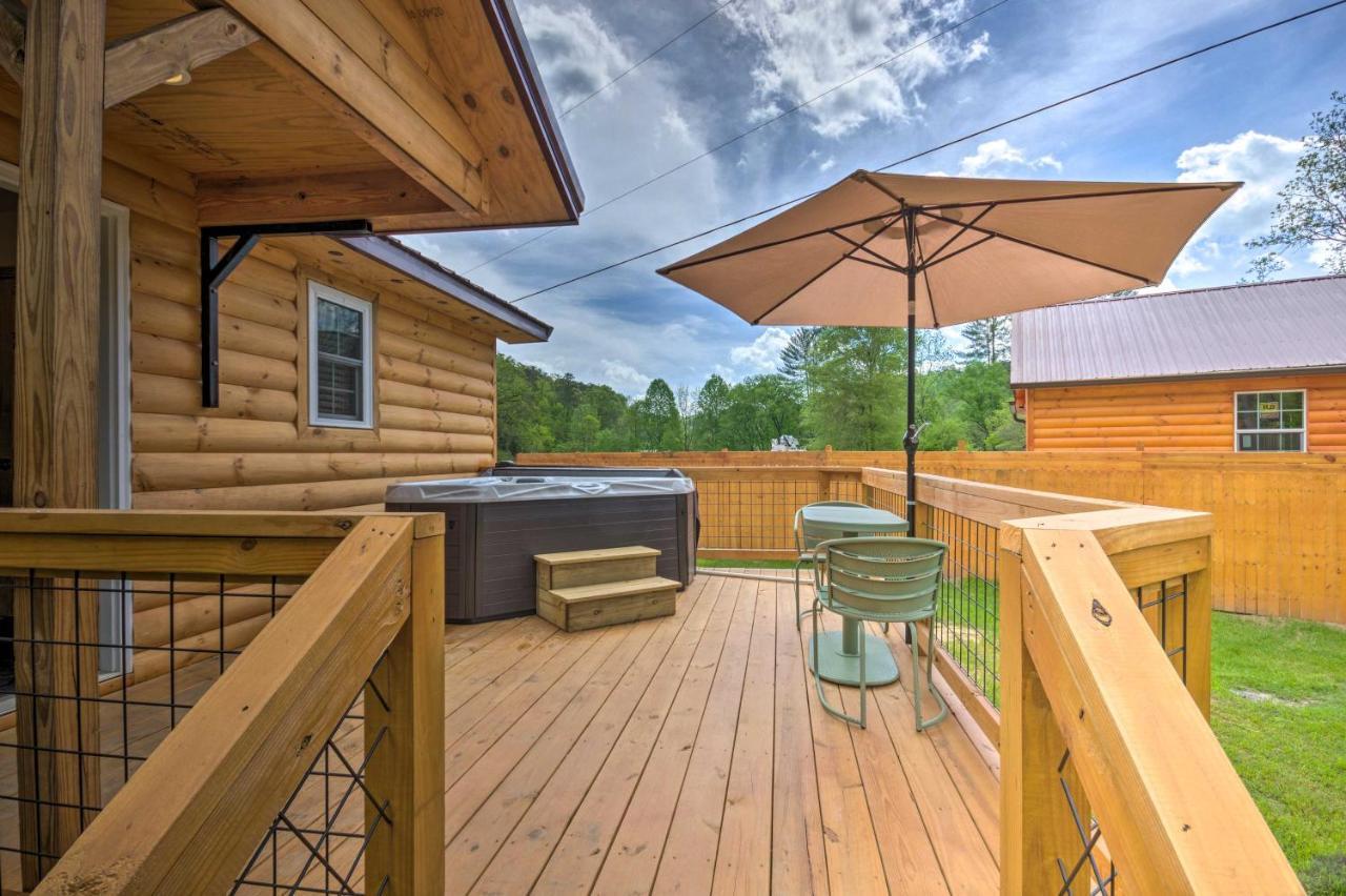 Cozy Cabin On Tuckasegee River - Near Bryson City Ngoại thất bức ảnh